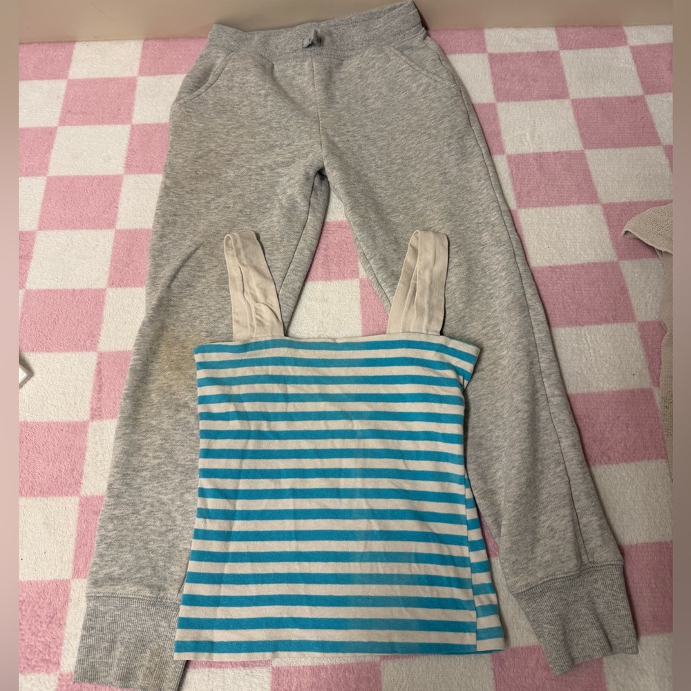 Amazon Essentials Gray and Blue Kids Matching Set
